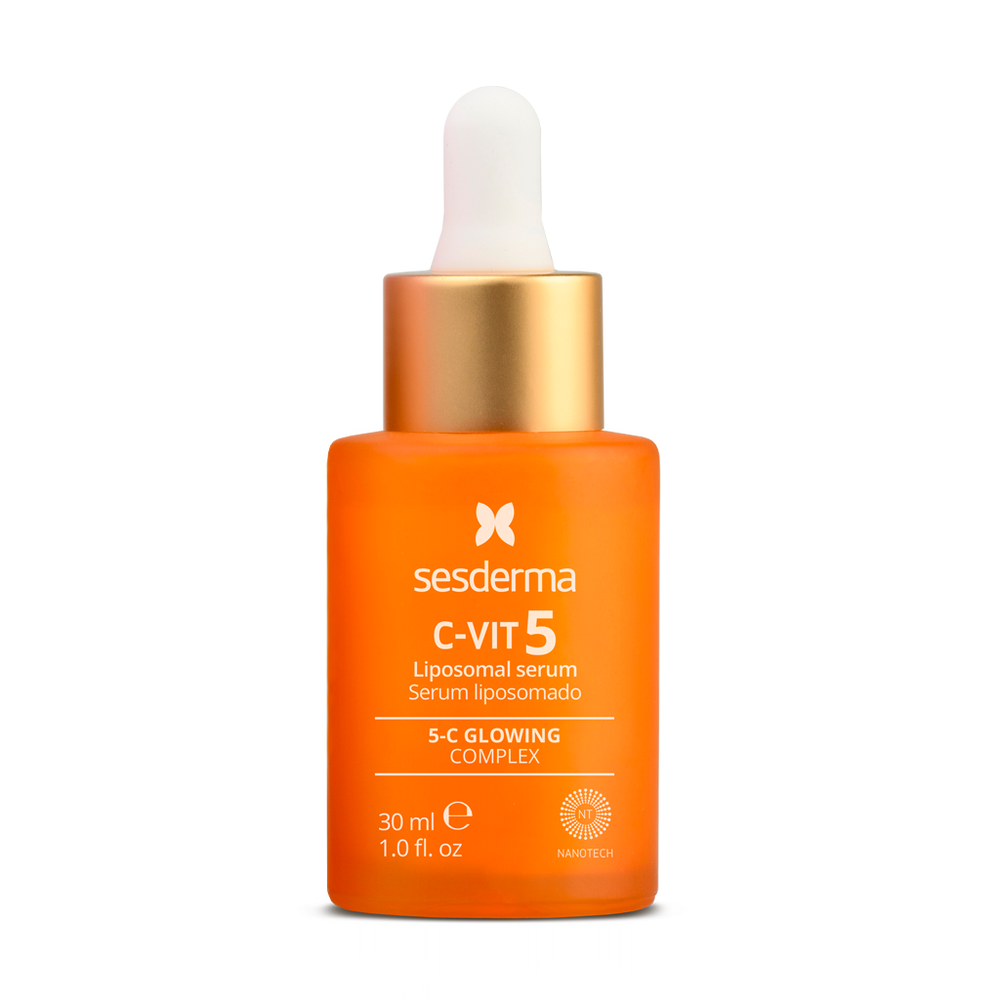 Sérum con 5 tipos de vitamina C.

Piel más uniforme, hidratada y luminosa.

Posee un efecto más prolongado que la vitamina C convencional.

Aporta luminosidad y brillo a la piel.