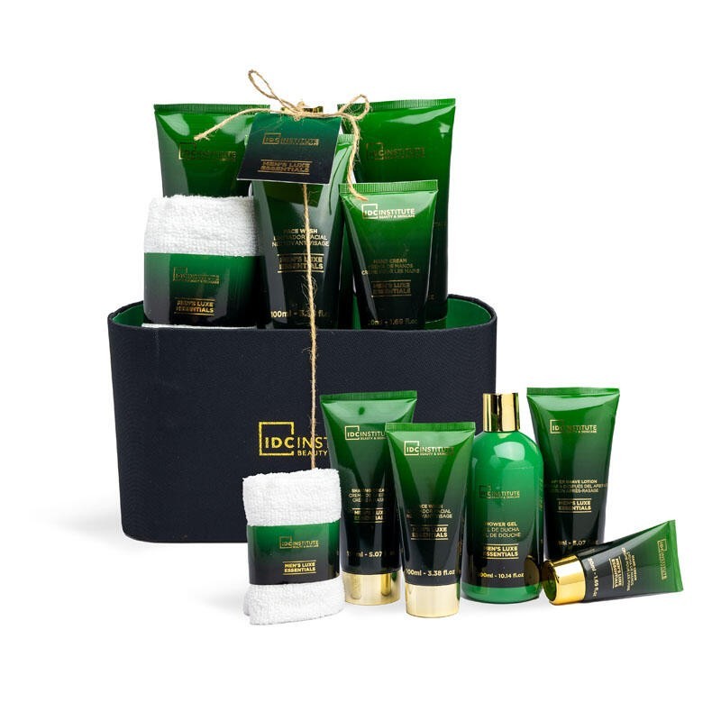 Descubre el completo set de cuidado masculino de IDC Institute, una propuesta perfecta para quienes buscan tener todos sus básicos de higiene y afeitado en un solo pack.
