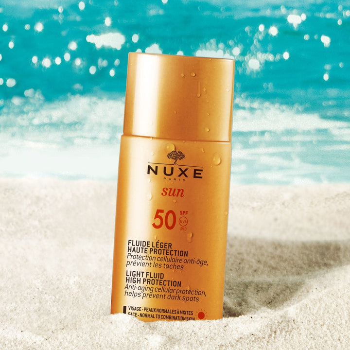 Descubre NUXE Sun Fluido Ligero Facial SPF 50 50 ml, el protector solar ideal para quienes buscan una defensa eficaz sin renunciar a una sensación ligera y confortable en la piel