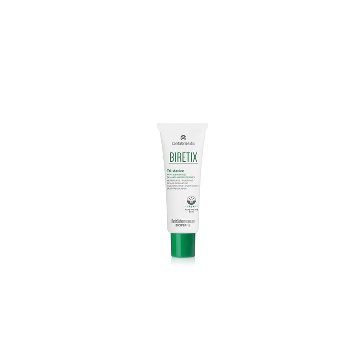 Gel anti-imperfecciones Biretix Triactive fresco y de textura sedosa para pieles con tendencia acneica.