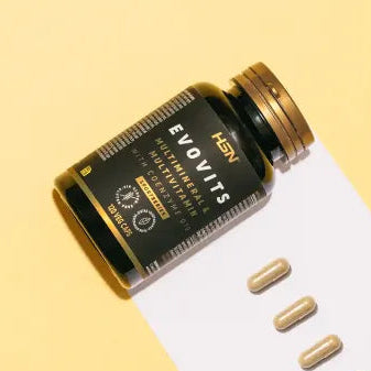 El Multivitamínico Vegano HSN con 120 cápsulas está formulado para aportar vitaminas y minerales esenciales que ayudan a mantener tu organismo en las mejores condiciones, incluso en épocas de mayor desgaste físico o mental.