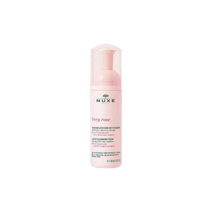 Formulado a base de Agua Floral de Rosa, permite eliminar de forma eficaz las impurezas sin resecar la piel. Bajo el efecto de su espuma suave cremosa untuosa, la piel está fresca y purificada.