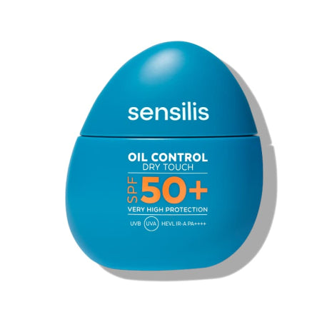 Sensilis Oil Control SPF50+ está diseñado para ofrecer una protección solar de amplio espectro, especialmente formulada para pieles mixtas y grasas.