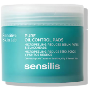Combinan el&nbsp;ácido salicílico y el ácido mandélico para exfoliar,&nbsp;disminuir la visibilidad los poros y reducir los puntos negros
